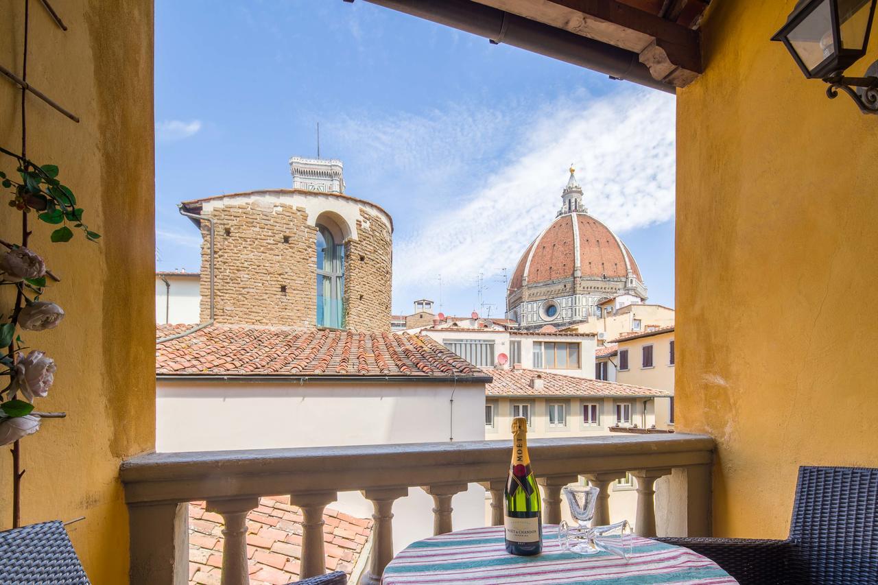 Typical Florentine Apartment Florença Exterior foto
